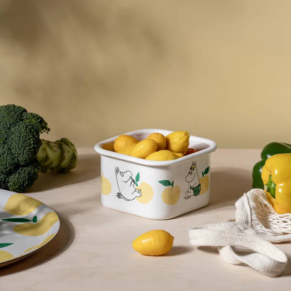 Emaliowany pojemnik z pokrywką 1l Muminek i Migotka Jabłka Muurla