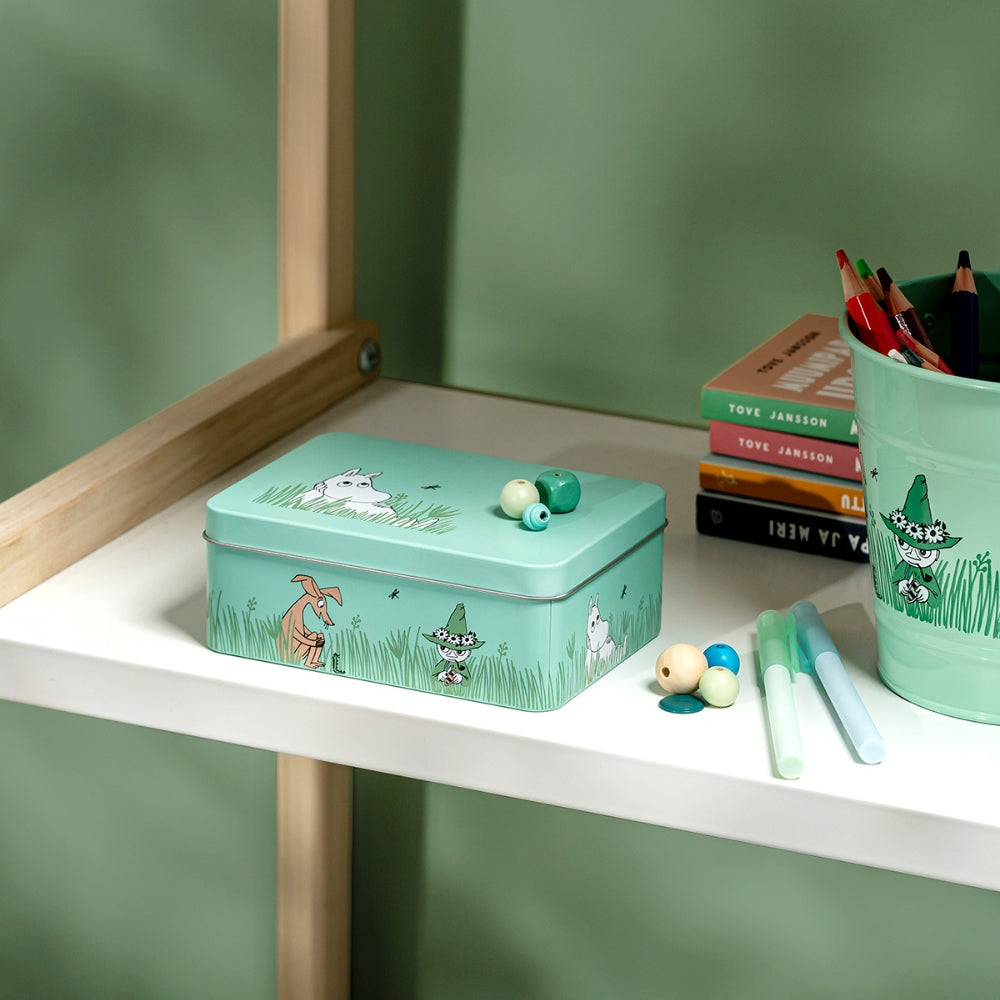 Puszka Muminek, Włóczykij i Ryjek w ogrodzie Muurla