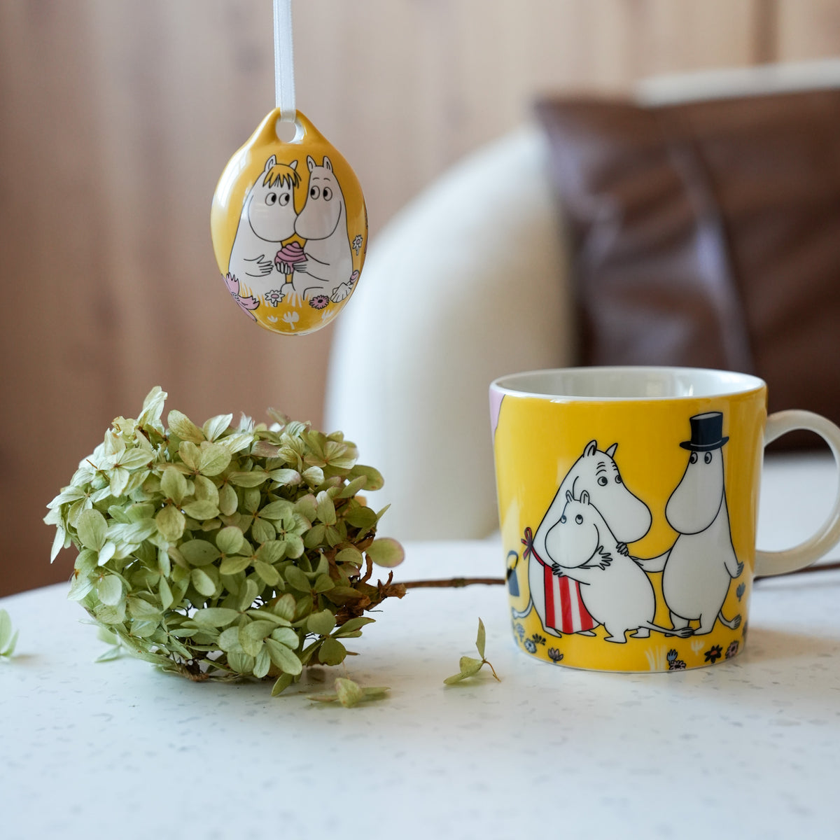 Zestaw porcelanowy (kubek, jajko wielkanocne) Muminki Family Time Moomin Arabia