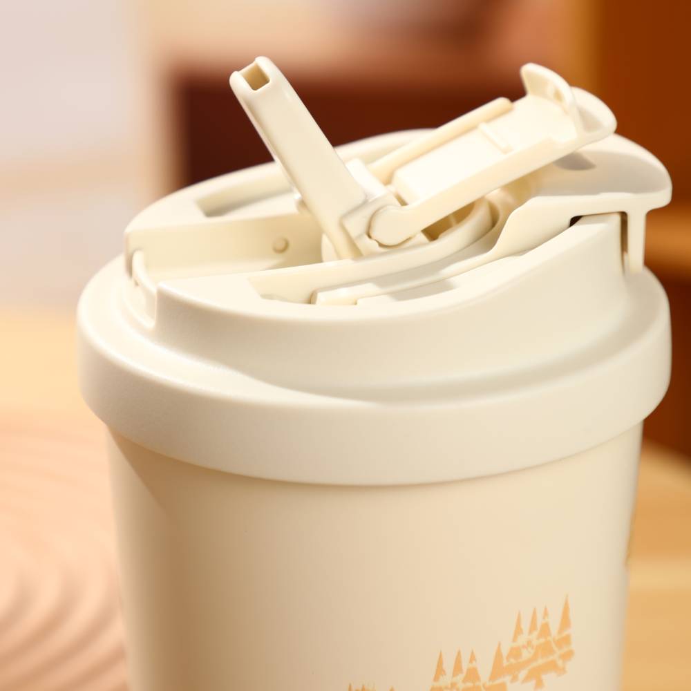 Kubek termiczny Take away Muminki na rybach 580ml Vipo