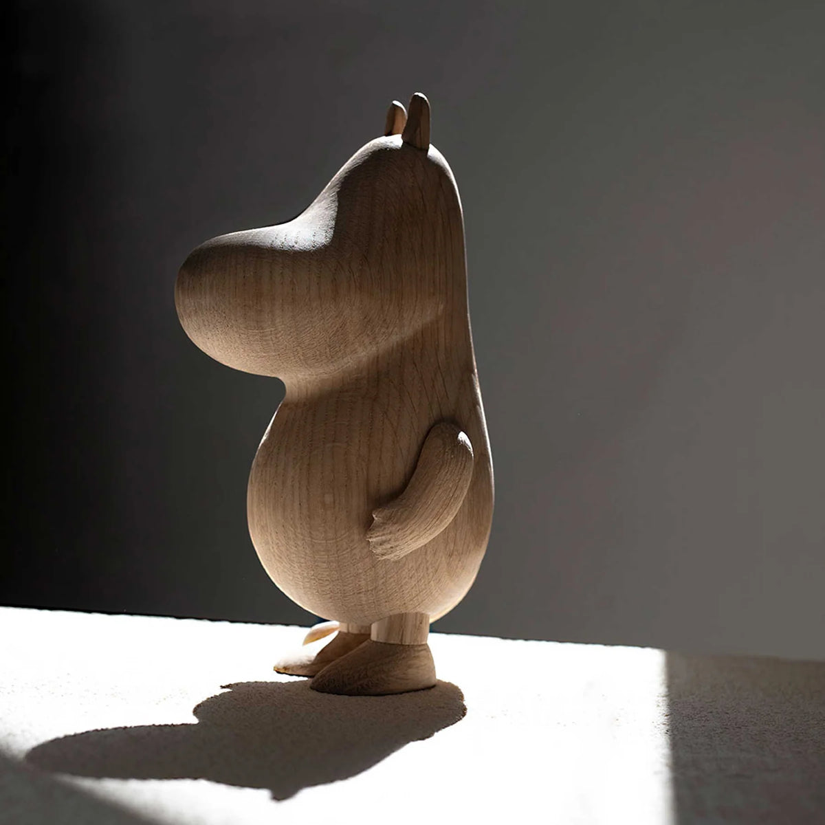 Figurka Muminek z litego dębu - Boyhood