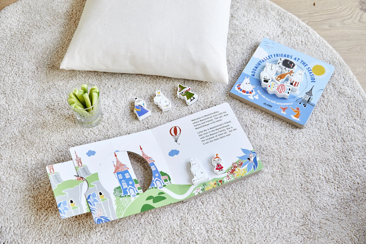 Książka z figurkami Przyjaciele Muminków nad morzem (wersja angielska) BarboToys