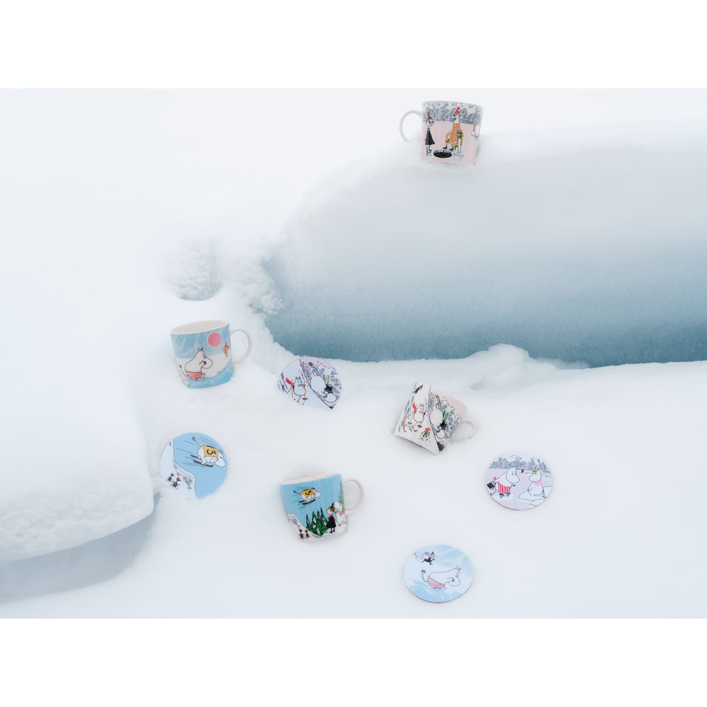 Kubek porcelanowy 300ml Zima 2025 Ice swimming - Moomin Arabia
