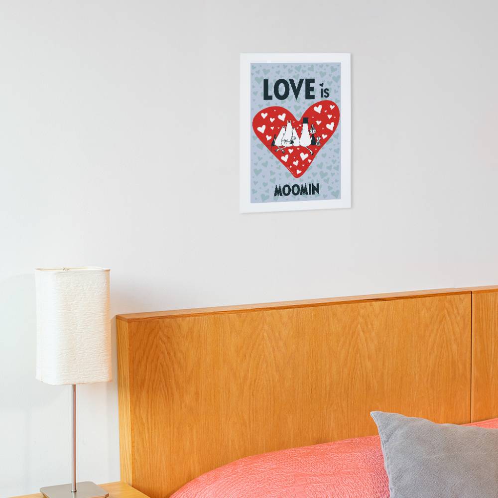 Plakat A4 Rodzina Muminków Love - The Official Moomin Shop