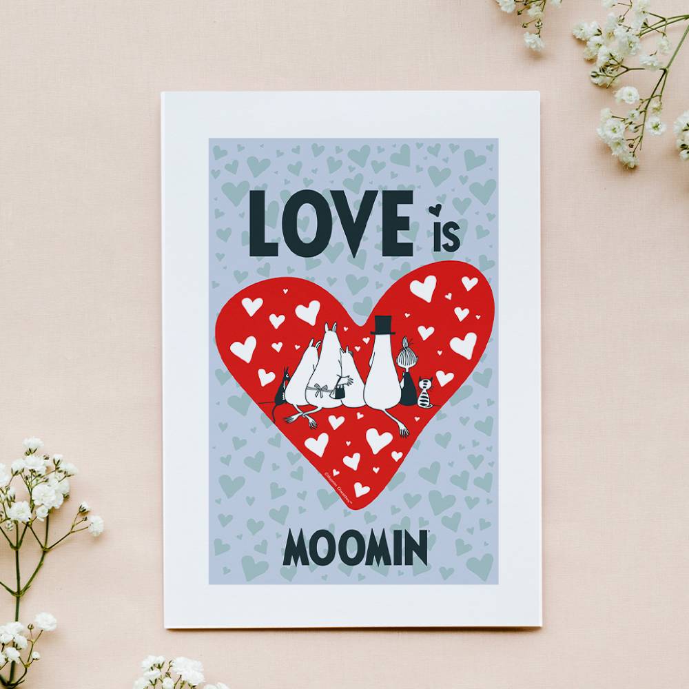 Plakat A4 Rodzina Muminków Love - The Official Moomin Shop